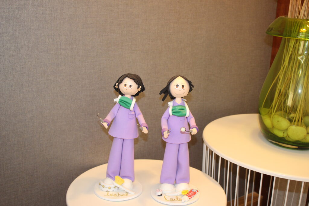 clínica valenciano y cajade dental